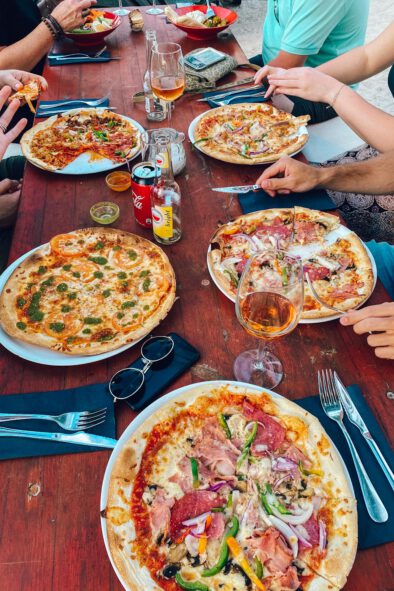 Pizzas bij een van de lekkerste restaurants op Çuracao